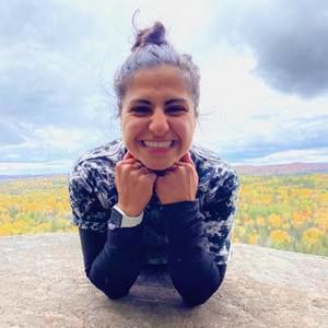 Meet your Posher, Jade